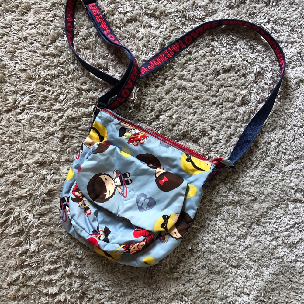 HARAJUKU LOVERS CROSSBODY